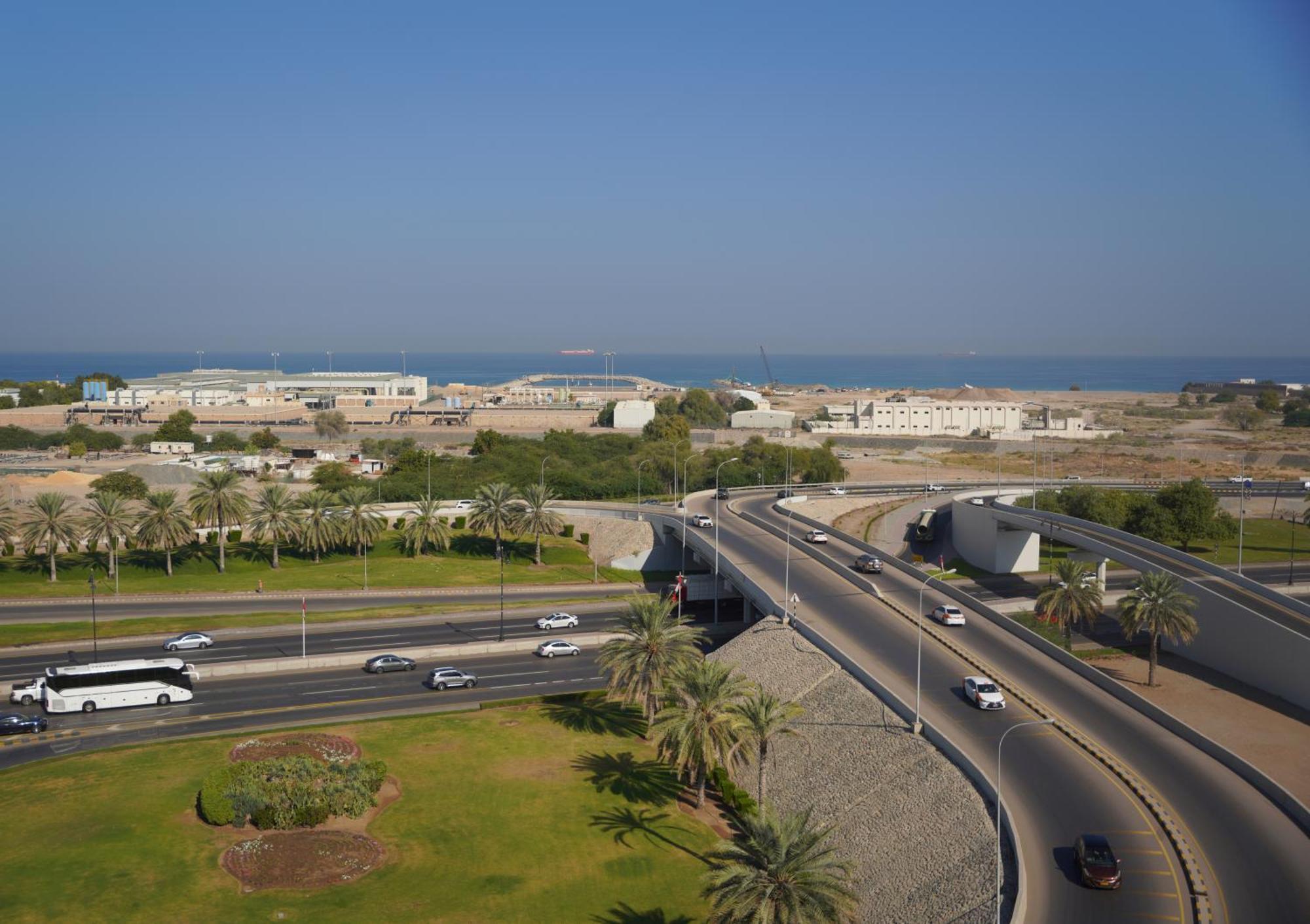 Golden Tulip Muscat Otel Dış mekan fotoğraf